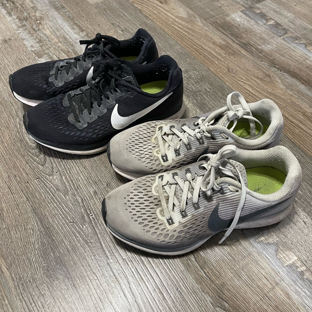 2 pairs Nike zoom